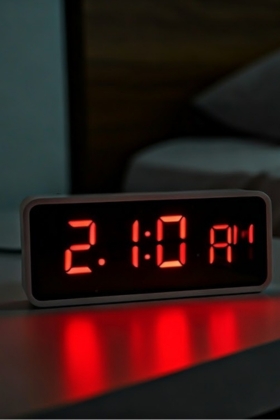 Who is Really Available at 2am