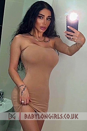 Leila, 34DD, delightful brunette 28 yrs
