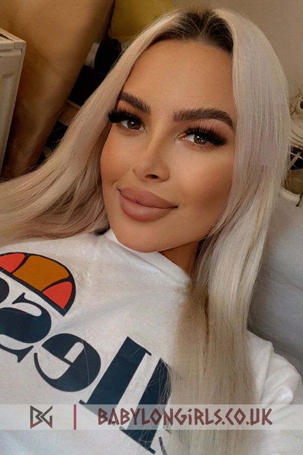 Michelle entertaining blonde, 36B