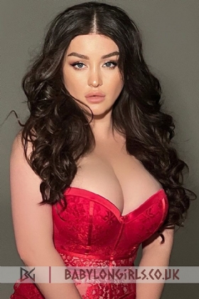 24 yrs Monica spicy brunette, 36D