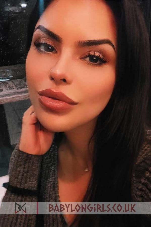  Zambia  brunette 5ft 4, 34C