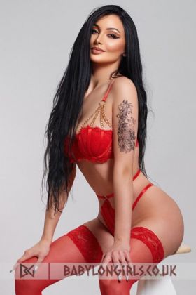 Inspiring Assara brunette 5ft 9, 34D