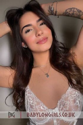 Doretta  special person brunette, 34B