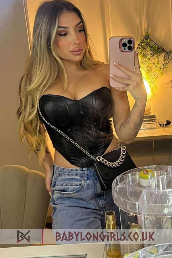 Pauletta, 36E, attractive blonde 26 yrs