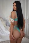 Pretty Ayanna black hair 5ft 7, 34B