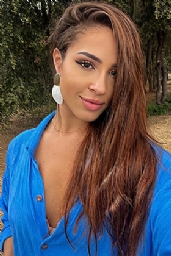 Amazing brunette Halafi 