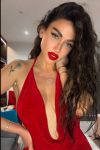 5ft 8, 34D, irresistible brunette Charoite