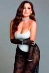 5ft 9, 34DD,  priceless brunette Vegas