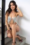 Sensual Laverca brunette 5ft 8, 32B