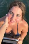 Margarita kissable brunette, 34D