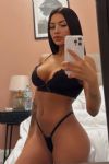 Taron  pleasing black hair, 34B