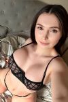 Awesome Agora brunette 5ft 6, 34B