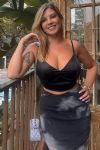 5ft 7, 34C, smart blonde Limra