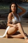 Warm lady Alfiah brunette 5ft 5, 34C