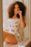 Suzelly, 34B, adventurous brunette 22 yrs
