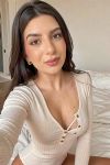 Zooma, 34B, helpful brunette 21 yrs